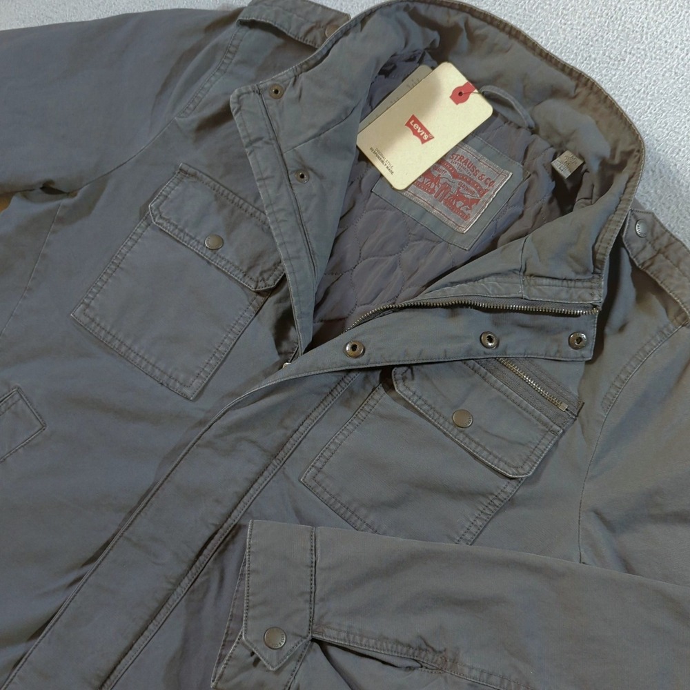 Levi's Field Jacket Mens Size Medium NWT Gray Garment Dyed Quilted Military Coat